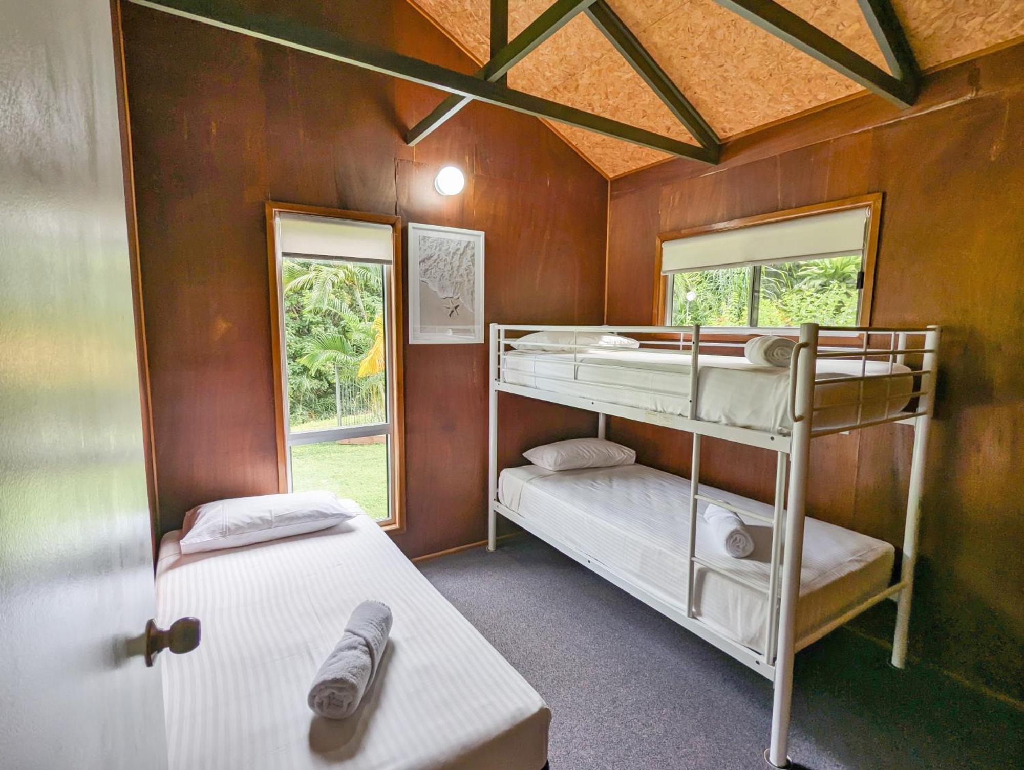 Gumnut Glen Cabins Йепун Екстериор снимка